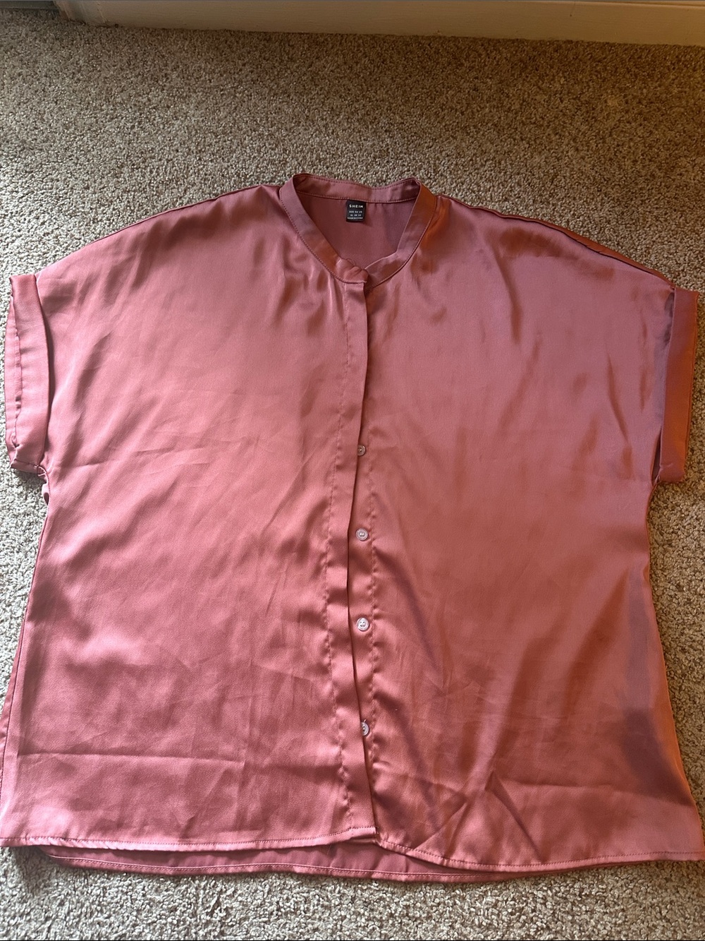 SHEIN Dusty Rose Button-Front Satin Blouse